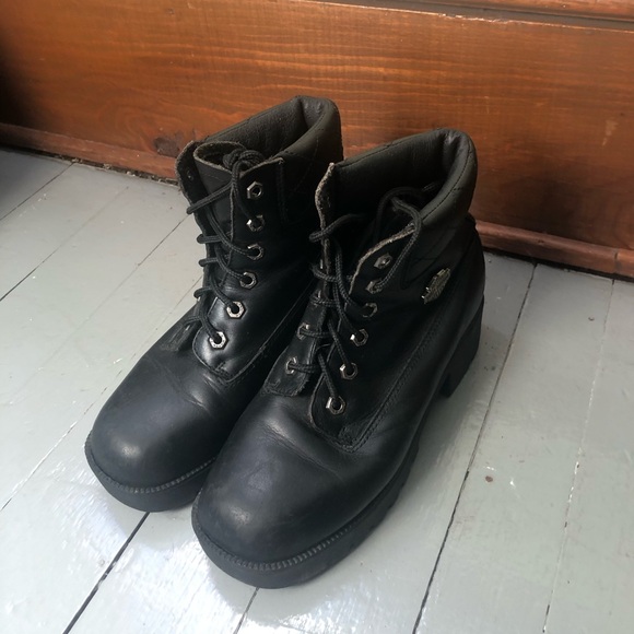 Harley Davidson lace up boots - Picture 2 of 4